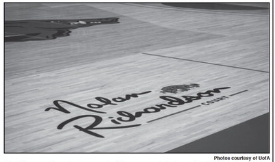 Razorbacks play UALR for Richardson Court unveiling